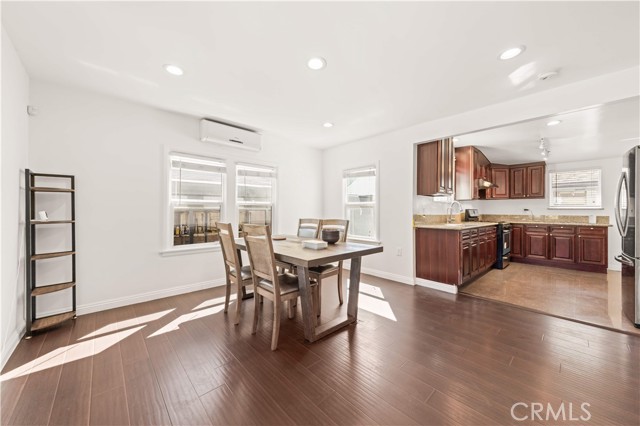 Detail Gallery Image 11 of 30 For 220 E Hellman, Monterey Park,  CA 91755 - 3 Beds | 2 Baths