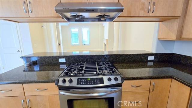 Detail Gallery Image 10 of 24 For 68 N Allen Ave #6,  Pasadena,  CA 91106 - 3 Beds | 3 Baths
