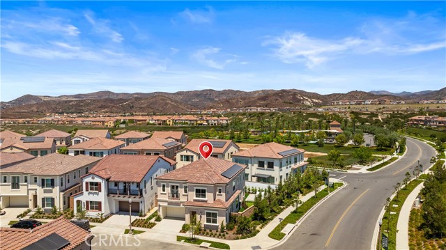 Detail Gallery Image 59 of 65 For 111 Orbit, Irvine,  CA 92618 - 4 Beds | 4/1 Baths