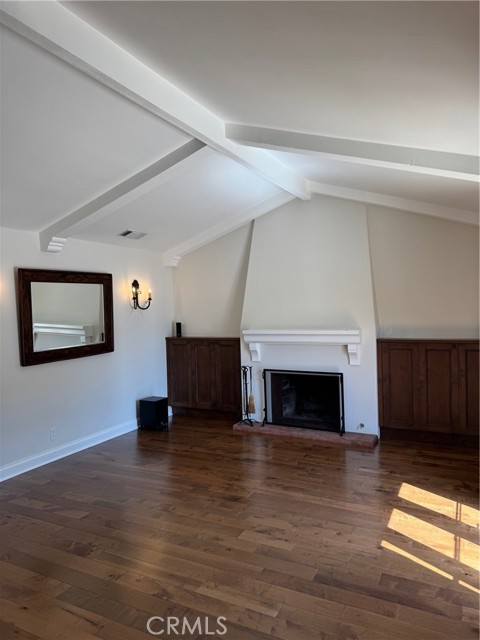 Detail Gallery Image 5 of 16 For 51 Angelo Walk, Long Beach,  CA 90803 - 2 Beds | 1 Baths