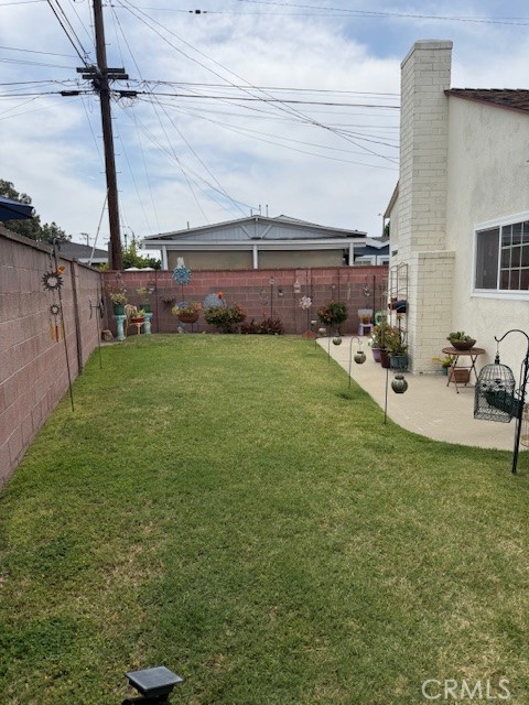 9912 Muroc Street, Bellflower CA: https://media.crmls.org/medias/969ecdee-55f3-460c-b03d-4833b4ed03ce.jpg