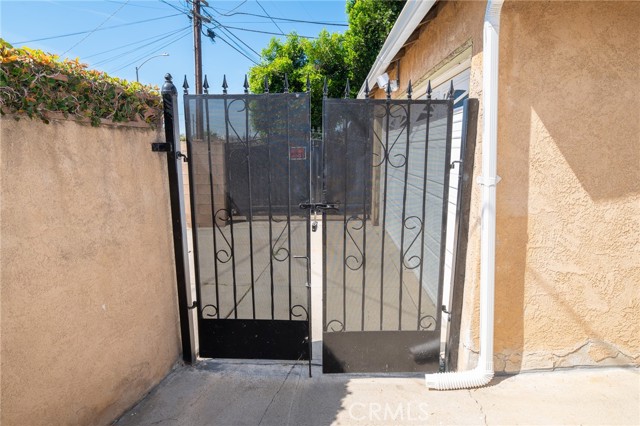 Detail Gallery Image 41 of 58 For 1823 N Rowan, Los Angeles,  CA 90032 - 3 Beds | 2 Baths