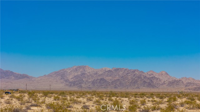Detail Gallery Image 13 of 14 For 100 Ironage Peak Rd, Twentynine Palms,  CA 92277 - – Beds | – Baths