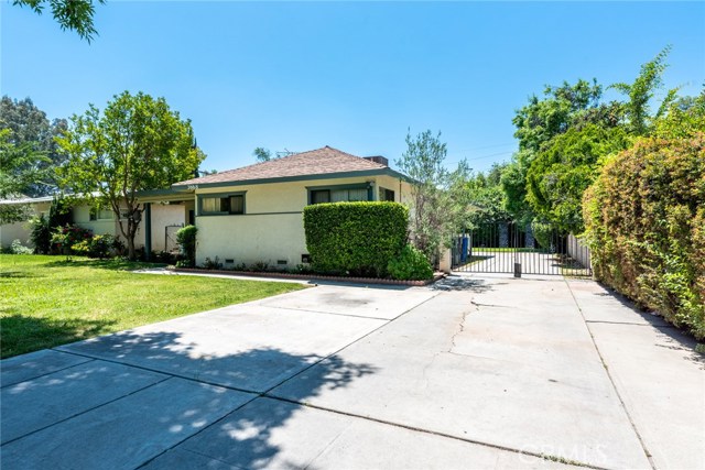 3668 Rossmuir St, Riverside, CA 92504