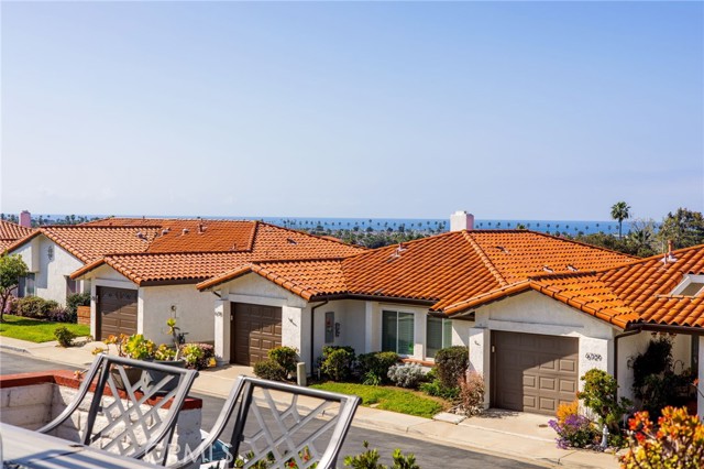 Detail Gallery Image 24 of 34 For 6729 Hyacinth Cir, Carlsbad,  CA 92011 - 3 Beds | 2 Baths