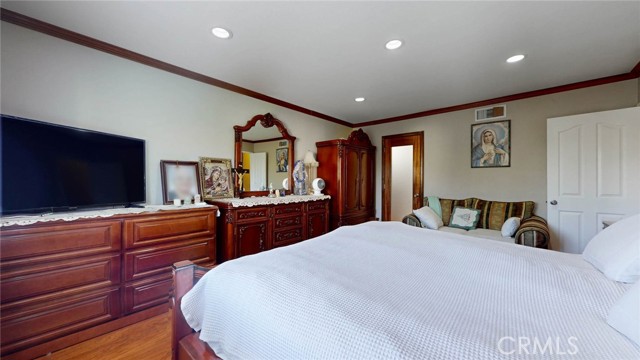 Detail Gallery Image 26 of 50 For 11726 Balboa Bld, Granada Hills,  CA 91344 - 3 Beds | 2 Baths