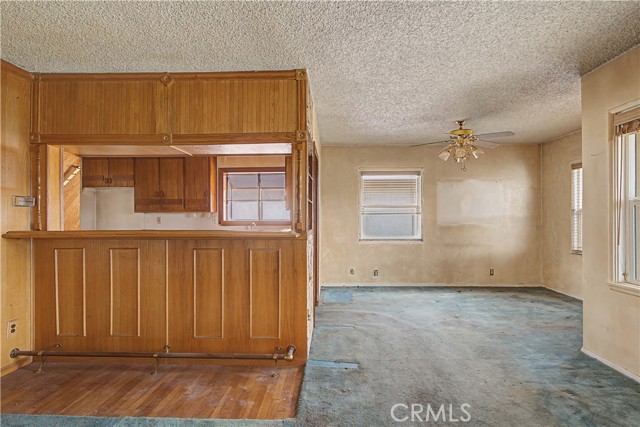 Detail Gallery Image 3 of 17 For 4523 Knoxville, Lakewood,  CA 90713 - 2 Beds | 1 Baths