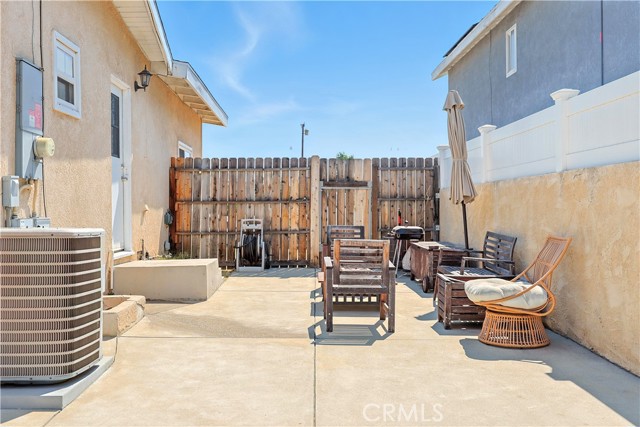 5103 N Nearglen Avenue, Covina CA: https://media.crmls.org/medias/96a2bdf3-e266-414a-89cb-adbab18c6a03.jpg