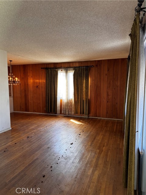 Detail Gallery Image 4 of 16 For 4508 Deland, Pico Rivera,  CA 90660 - 3 Beds | 2 Baths