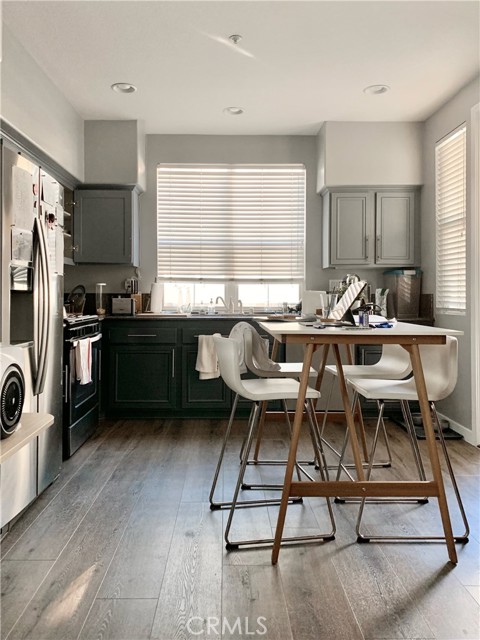 Detail Gallery Image 25 of 37 For 1108 Terra Bella, Irvine,  CA 92602 - 2 Beds | 2/1 Baths