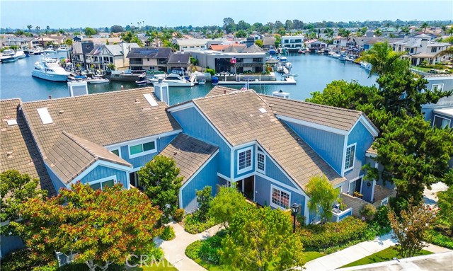 16178 Bimini Lane, Huntington Beach CA: https://media.crmls.org/medias/96a3767f-ff61-402a-82fe-355ebf96cf0e.jpg