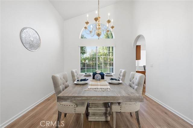 Detail Gallery Image 17 of 59 For 31772 Corte Rosario, Temecula,  CA 92592 - 5 Beds | 3 Baths