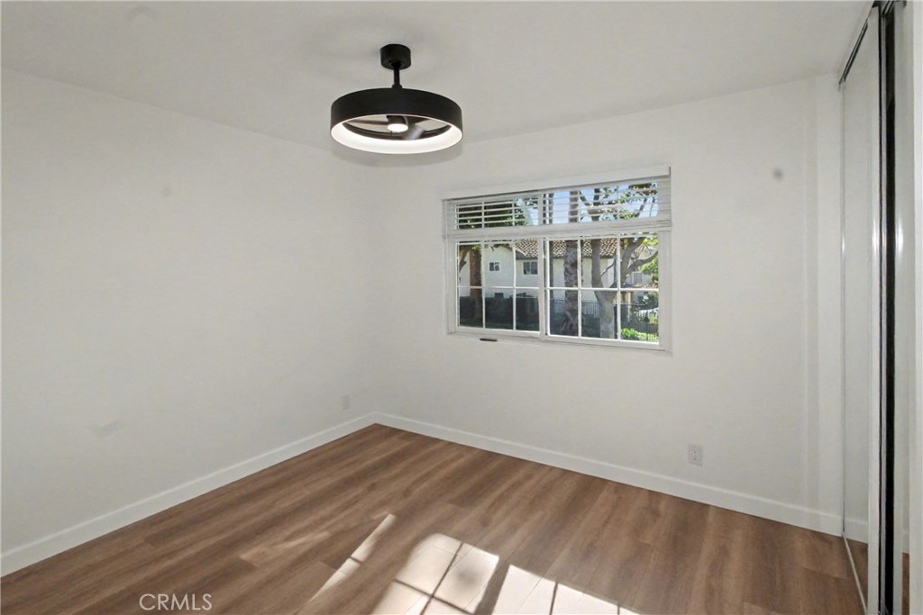 MLS #OC25258618 image #39