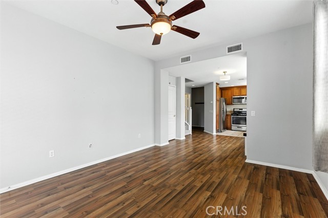 57 Hinterland Way, Ladera Ranch CA: https://media.crmls.org/medias/96a3ee08-401a-4ad3-995c-ab1ad5eedd71.jpg