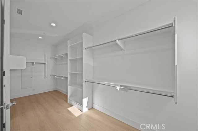 Detail Gallery Image 33 of 60 For 20638 W Deer Grass Ct Ct, Porter Ranch,  CA 91326 - 5 Beds | 5/1 Baths