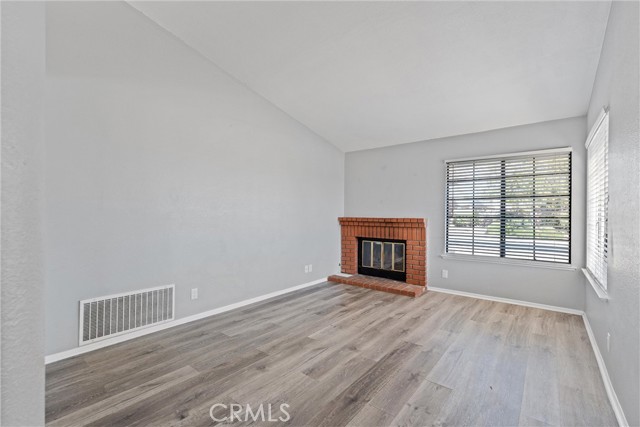 4508 4508 Paseo Hermoso, Palmdale CA: https://media.crmls.org/medias/96a571cd-c596-45f8-84f9-b7786447772e.jpg