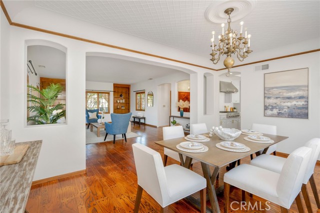 3229 Raintree Avenue, Torrance CA: https://media.crmls.org/medias/96a63985-4c9d-4771-ba8d-2511e9537f44.jpg