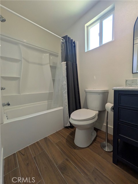 4803 Beatty, Riverside CA: https://media.crmls.org/medias/96a6a767-bec4-4991-8634-109e2085a0ab.jpg