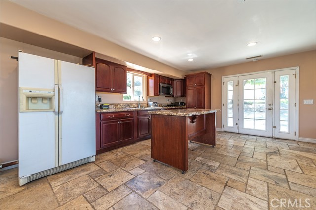 32375 Sage Road, Hemet CA: https://media.crmls.org/medias/96a6f561-4ce1-4b5b-8949-ff2378a3cb0a.jpg