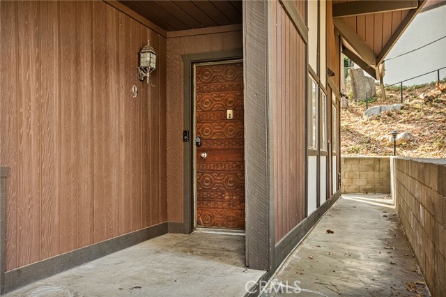 Detail Gallery Image 1 of 26 For 966 Willow Creek Rd #9,  Lake Arrowhead,  CA 92352 - 3 Beds | 2/1 Baths