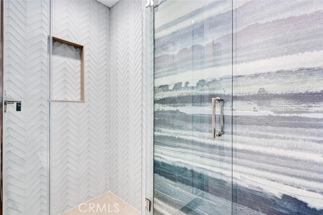 Detail Gallery Image 42 of 47 For 2016 Ocean, Manhattan Beach,  CA 90266 - 5 Beds | 5/2 Baths