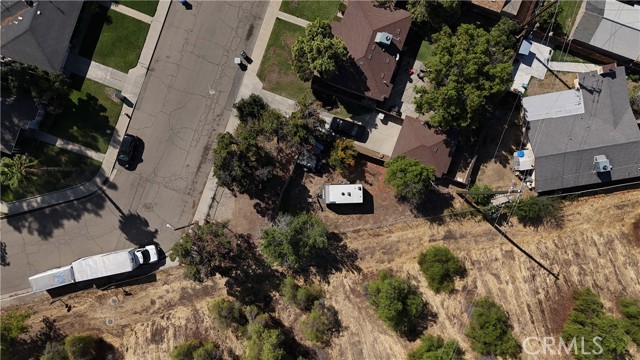 Detail Gallery Image 8 of 11 For 2243 E Cambridge Ave, Fresno,  CA 93703 - – Beds | – Baths