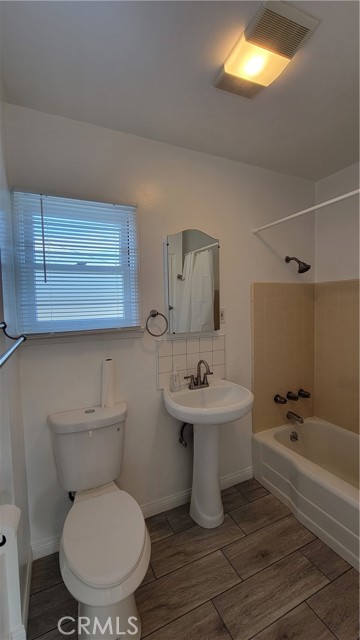 Detail Gallery Image 12 of 15 For 254 Thorne St, Los Angeles,  CA 90042 - 1 Beds | 1 Baths