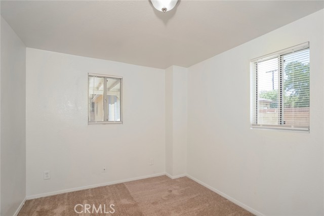 1115 E Avenue J6, Lancaster CA: https://media.crmls.org/medias/96aa898f-2700-4a66-8a8e-447475911996.jpg