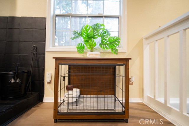 582 Rose Lane, Twin Peaks CA: https://media.crmls.org/medias/96aabc49-86e9-4b23-b1de-5ec331573809.jpg