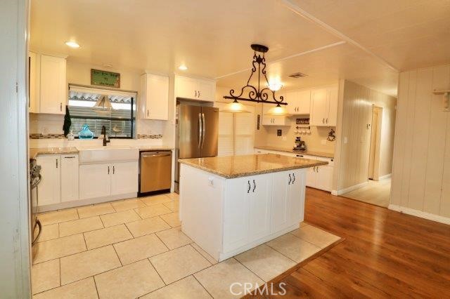 Detail Gallery Image 22 of 43 For 14036 Lake View Dr #143,  La Mirada,  CA 90638 - 2 Beds | 2 Baths