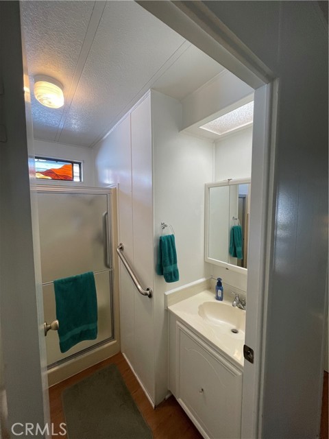 Detail Gallery Image 7 of 10 For 1231 Sky Lake Ave #304,  Brea,  CA 92821 - 2 Beds | 2 Baths