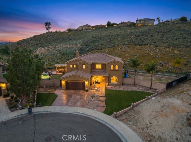 Detail Gallery Image 3 of 61 For 16180 Angel Canyon, Riverside,  CA 92503 - 4 Beds | 4 Baths