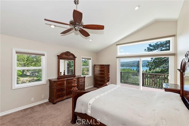 Detail Gallery Image 33 of 75 For 27554 North Bay Rd, Lake Arrowhead,  CA 92352 - 4 Beds | 2/2 Baths