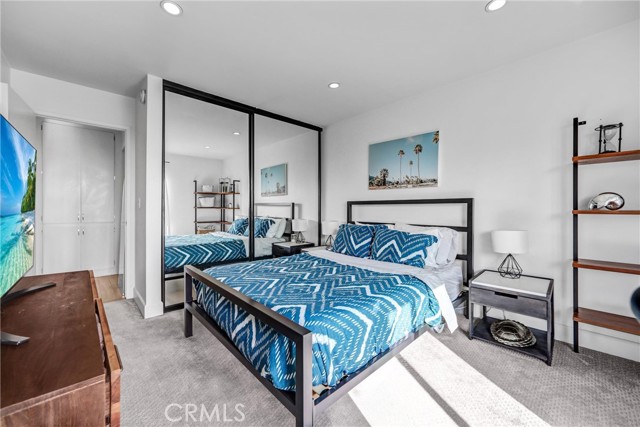 Detail Gallery Image 12 of 24 For 8400 De Longpre #212,  West Hollywood,  CA 90069 - 2 Beds | 2 Baths