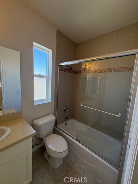 Detail Gallery Image 5 of 9 For 4148 La Rica Ave #C,  Baldwin Park,  CA 91706 - 3 Beds | 2/1 Baths