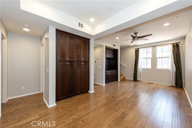 47 silverado, Irvine CA: https://media.crmls.org/medias/96ae0517-dec1-4530-928a-d989747df6ef.jpg