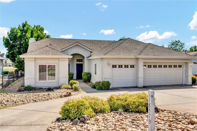 18579 Hidden Valley Road, Hidden Valley Lake CA: https://media.crmls.org/medias/96ae4198-a988-4223-b056-fbf6d44ccd8c.jpg