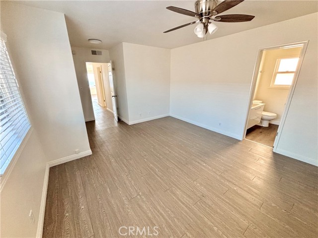 Detail Gallery Image 11 of 14 For 735 Esplanade a,  Redondo Beach,  CA 90277 - 2 Beds | 2 Baths