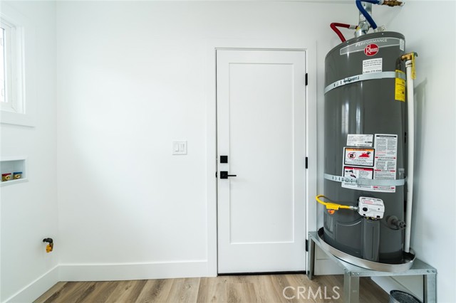 Detail Gallery Image 28 of 59 For 7020 Schroll St, Lakewood,  CA 90713 - 4 Beds | 4 Baths