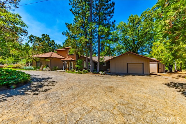 Detail Gallery Image 17 of 42 For 37130 Mudge Ranch Rd, Coarsegold,  CA 93614 - 5 Beds | 4 Baths