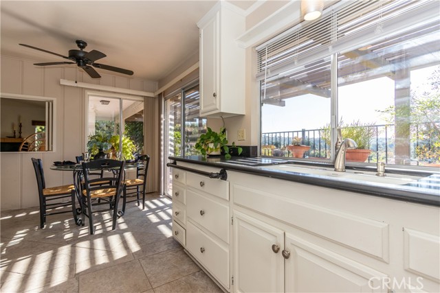 Detail Gallery Image 15 of 54 For 27882 via Silva, Mission Viejo,  CA 92692 - 2 Beds | 1/1 Baths