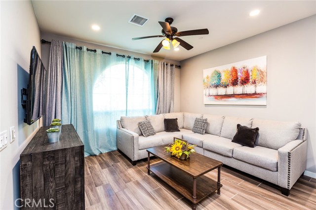 30 Prominence, Foothill Ranch, CA, 92610 30 Prominence, Foothill Ranch, CA, 92610