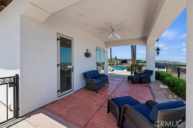16850 Nandina Avenue, Riverside CA: https://media.crmls.org/medias/96b0761f-6142-4031-be53-916b36240ef3.jpg