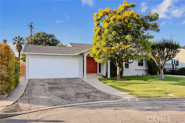 Detail Gallery Image 2 of 29 For 10607 Roseglen St, Temple City,  CA 91780 - 3 Beds | 1/1 Baths