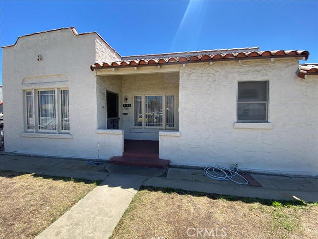 Detail Gallery Image 3 of 46 For 2116 247th St, Lomita,  CA 90717 - – Beds | – Baths