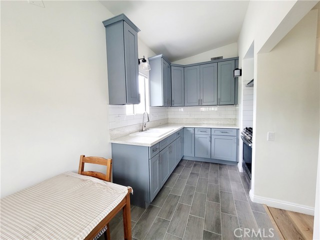 Detail Gallery Image 1 of 1 For 632 Walnut Ave #B,  Arcadia,  CA 91007 - 2 Beds | 1 Baths