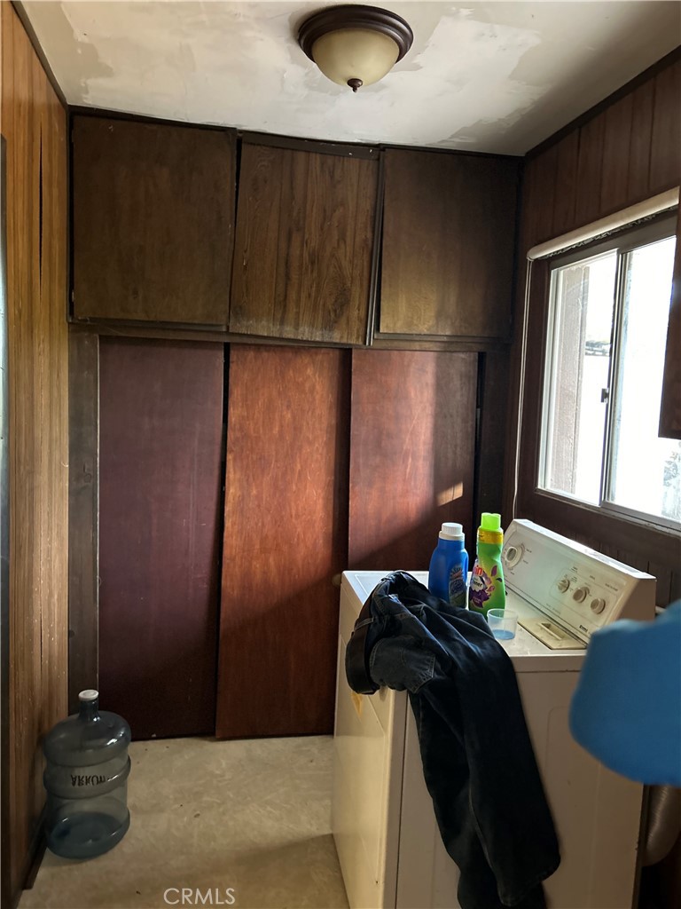 https://media.crmls.org/medias/96b34b14-abb6-4890-9339-4cc74f60d141.jpg?preset=X-Large