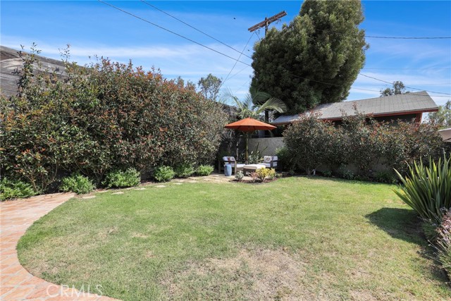 2417 Virginia Road, Los Angeles, California 90016, 3 Bedrooms Bedrooms, ,2 BathroomsBathrooms,Single Family Residence,For Sale,Virginia,BB24143223