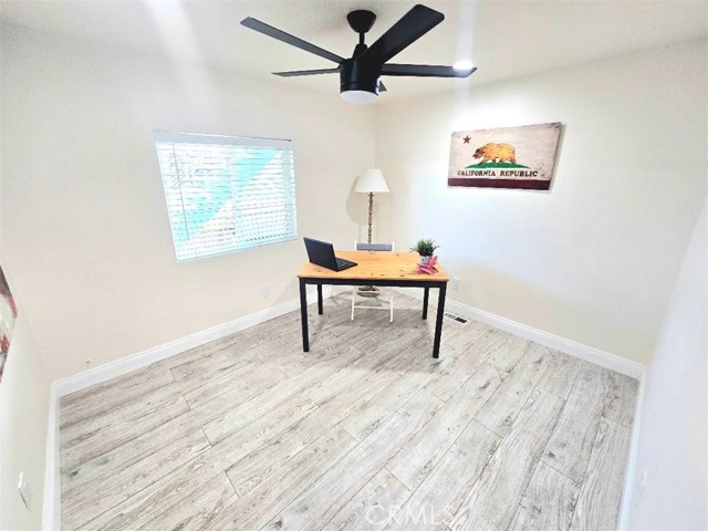 Detail Gallery Image 33 of 58 For 21752 Pacific Coast Hwy 11a,  Huntington Beach,  CA 92646 - 3 Beds | 2 Baths