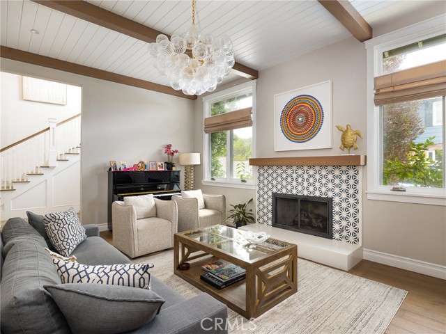 801 18th Street, Manhattan Beach, California 90266, 4 Bedrooms Bedrooms, ,4 BathroomsBathrooms,Residential,Sold,18th,SB24108757